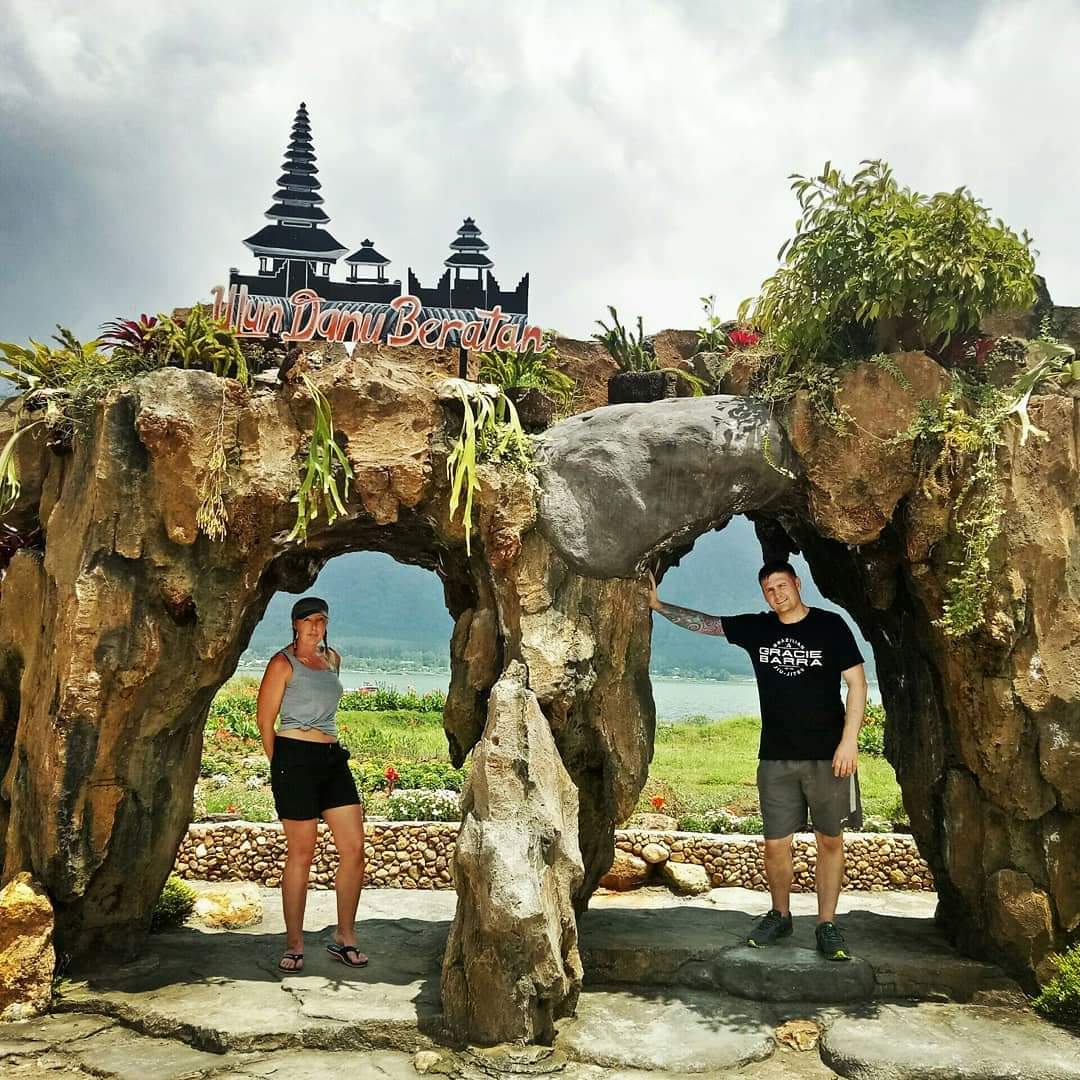 Bali Tour Package 5 Days 4 Nights ulundanu temple